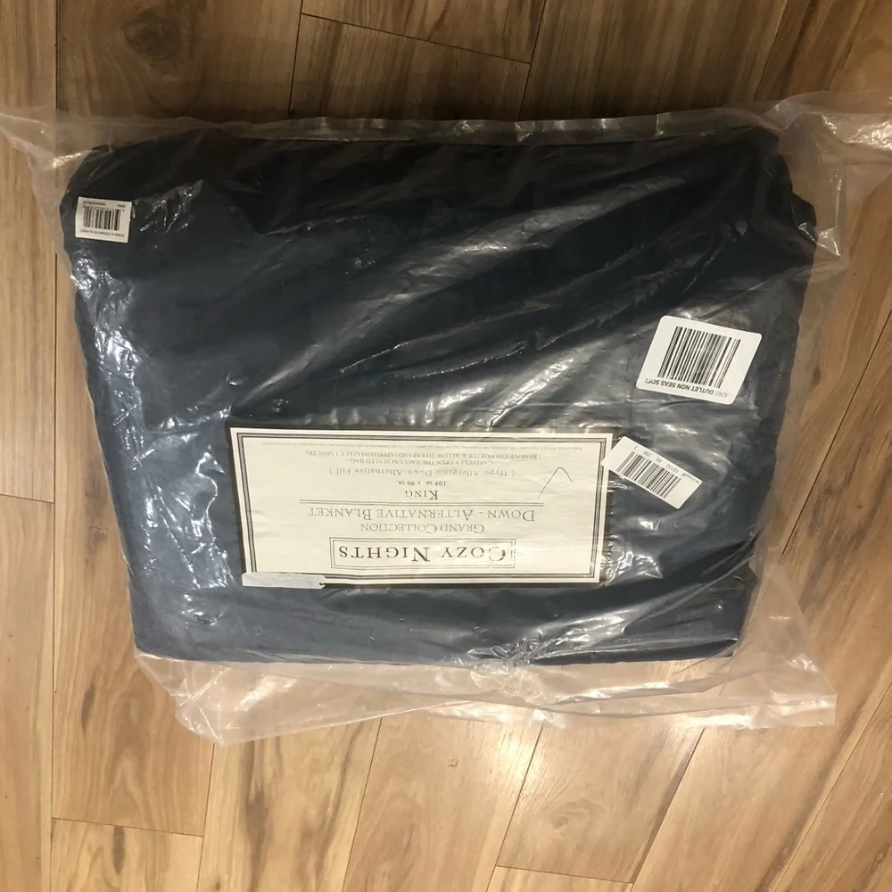 Down Alternative Beatrice Home Fashions Blankets, King, Insignia Blue